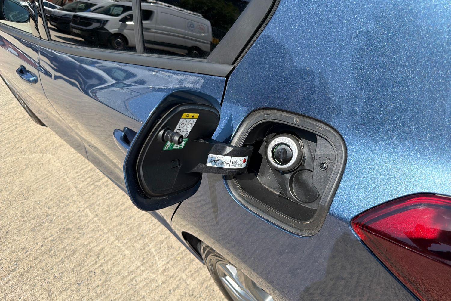 Ford Focus Photo 36
