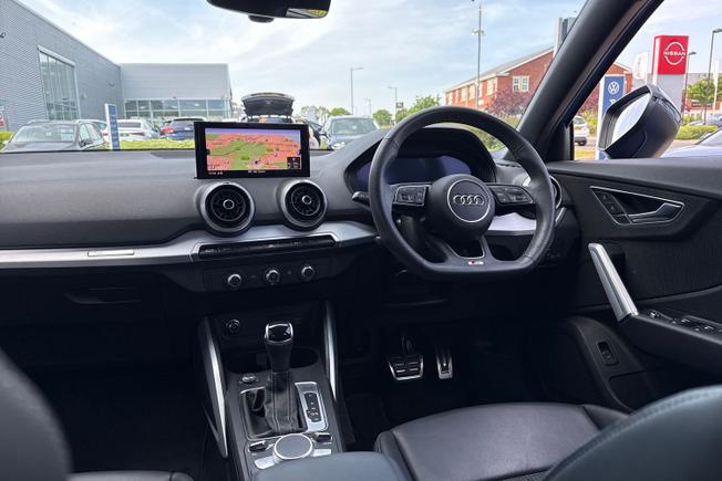 AUDI Q2 Photo 39