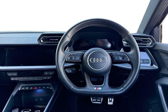 AUDI A3 Photo 11