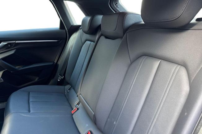 AUDI A3 Photo 9