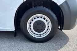 VOLKSWAGEN Transporter Photo 5