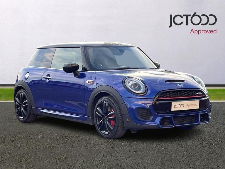 Used 2019 MINI Hatch 2.0 John Cooper Works Hatchback 3dr Petrol Steptronic Euro 6 (s/s) (231 ps) Blue at JCT600