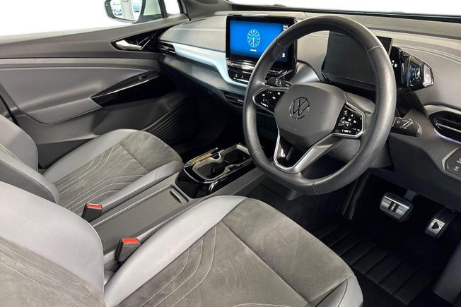 VOLKSWAGEN ID.4 Photo 6
