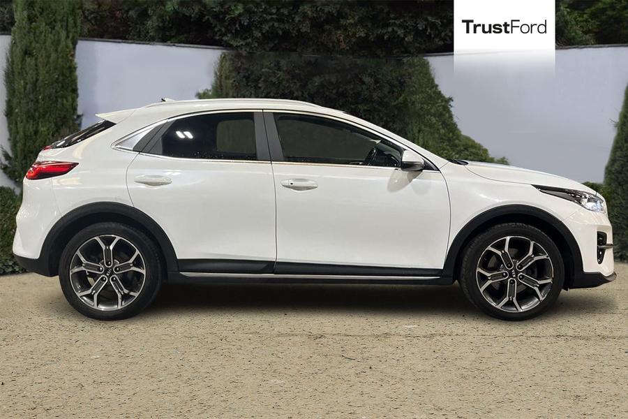 Kia XCEED Photo autoimg-cf7e4c5a0fbdace08652fea6b00a64e76a96a1e2.jpg