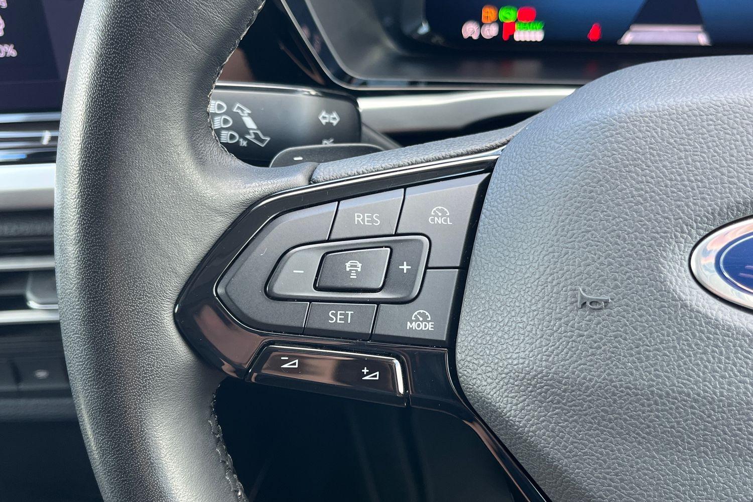 Ford TRANSIT CONNECT Photo 7