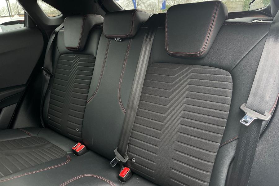 Ford PUMA Photo autoimg-cf834c8afd5172f44707870db88390f1b4ff3cd4.jpg