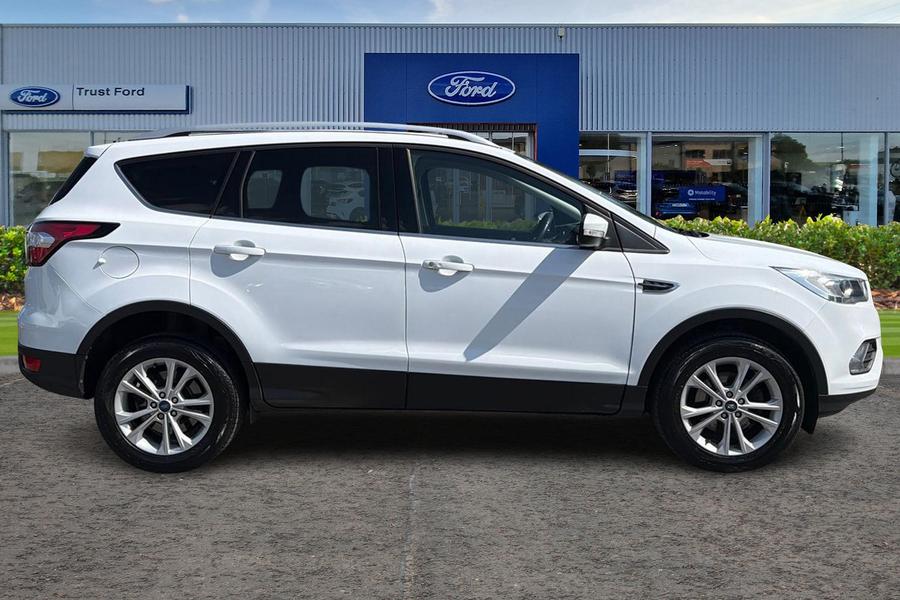 Ford KUGA Photo autoimg-cf84c0e45aaf90191e34b208cc391e4c94832b83.jpg