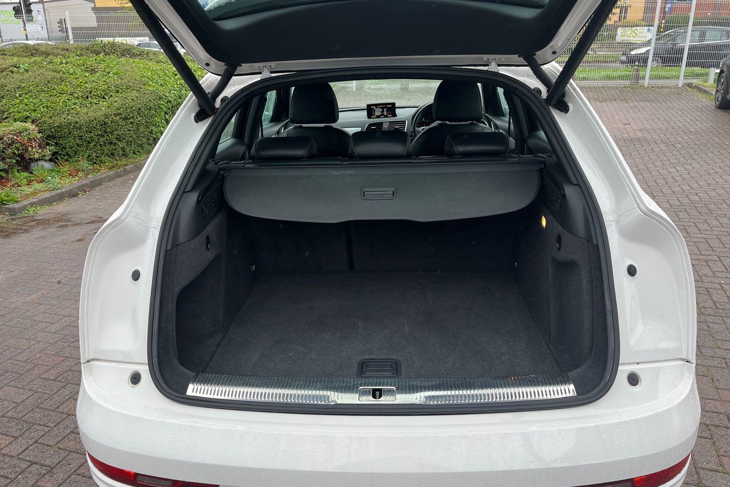Audi Q3 Photo 20
