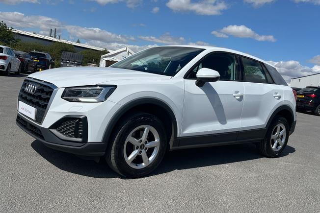 Audi Q2 Photo 24