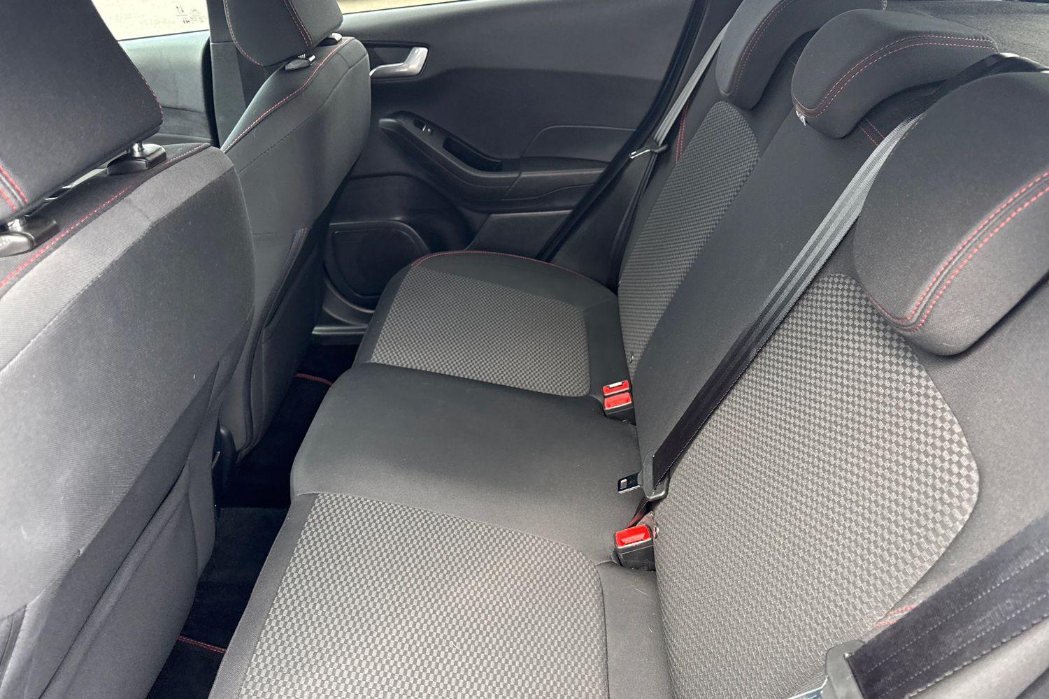 Ford Fiesta Photo 19