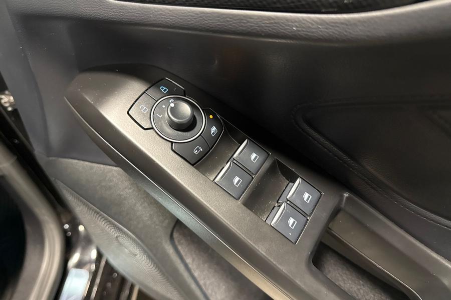 Ford Focus Photo autoimg-cf8c691b165b81db4d0c50edad065b8f698fd27e.jpg