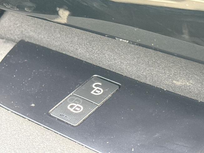 Land Rover Discovery Photo 27