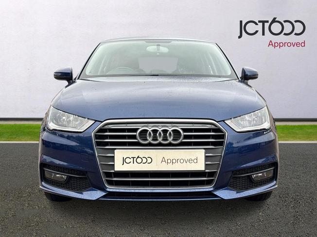 Audi A1 Photo 8