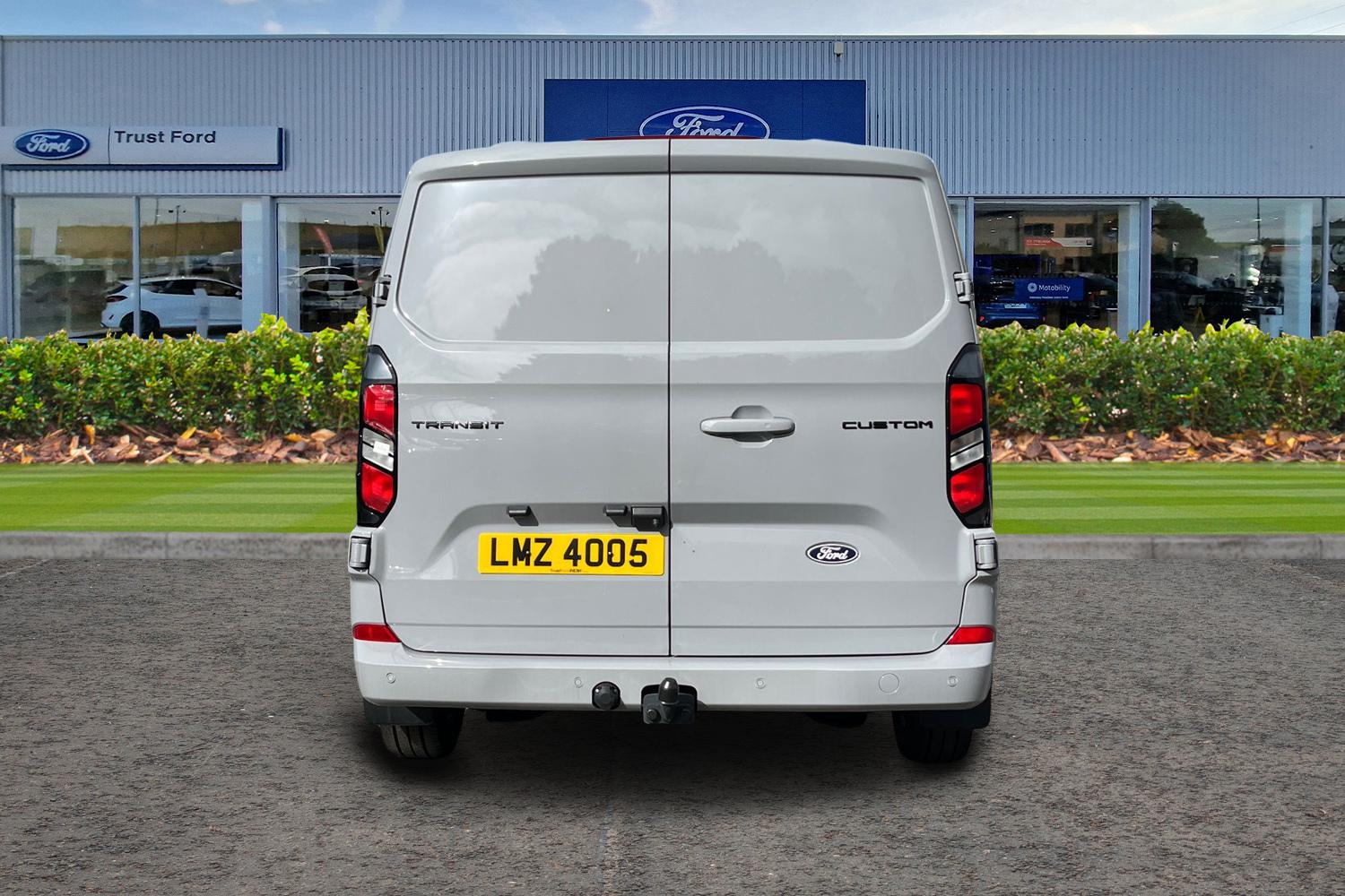 Ford TRANSIT CUSTOM Photo 12