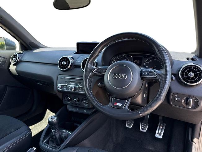 AUDI A1 Photo 6