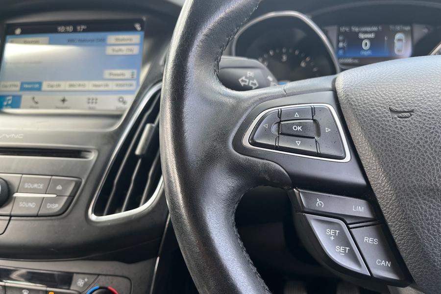 Ford Focus Photo autoimg-cf9533fd73226c633c0e9d23dfa9a9bae0c64a8d.jpg