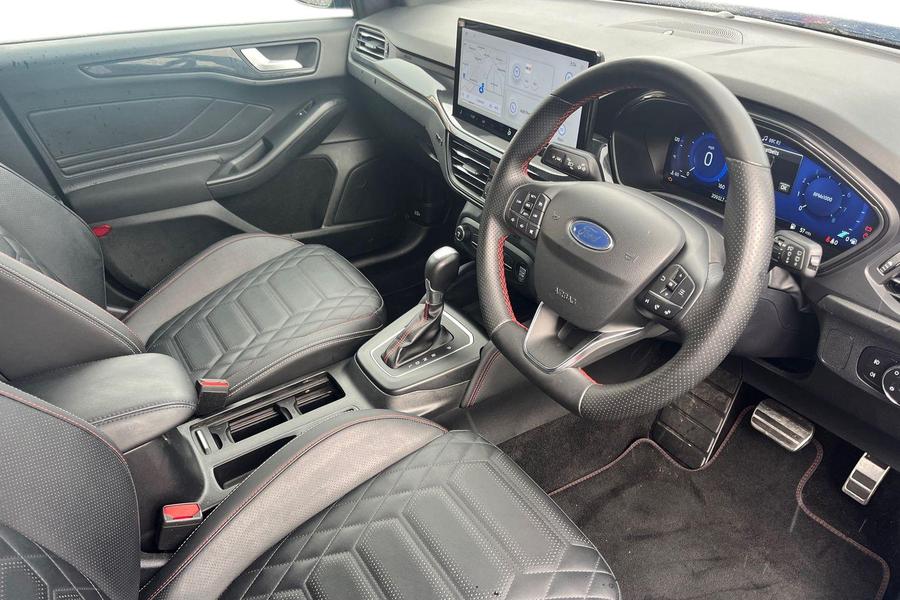 Ford FOCUS Photo autoimg-cf9912670fb0430addc027df9bb205707cbd655d.jpg