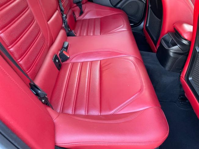 ALFA ROMEO Giulia Photo 32