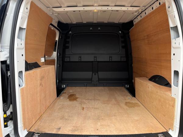 Volkswagen Caddy Photo autoimg-cf9e8da615b789869054e550b4e9c55876caeb61.jpg