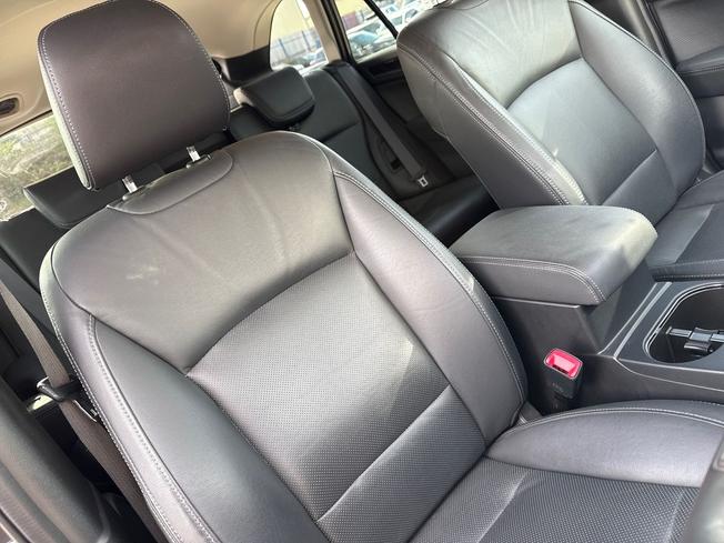 SUBARU Outback Photo 28