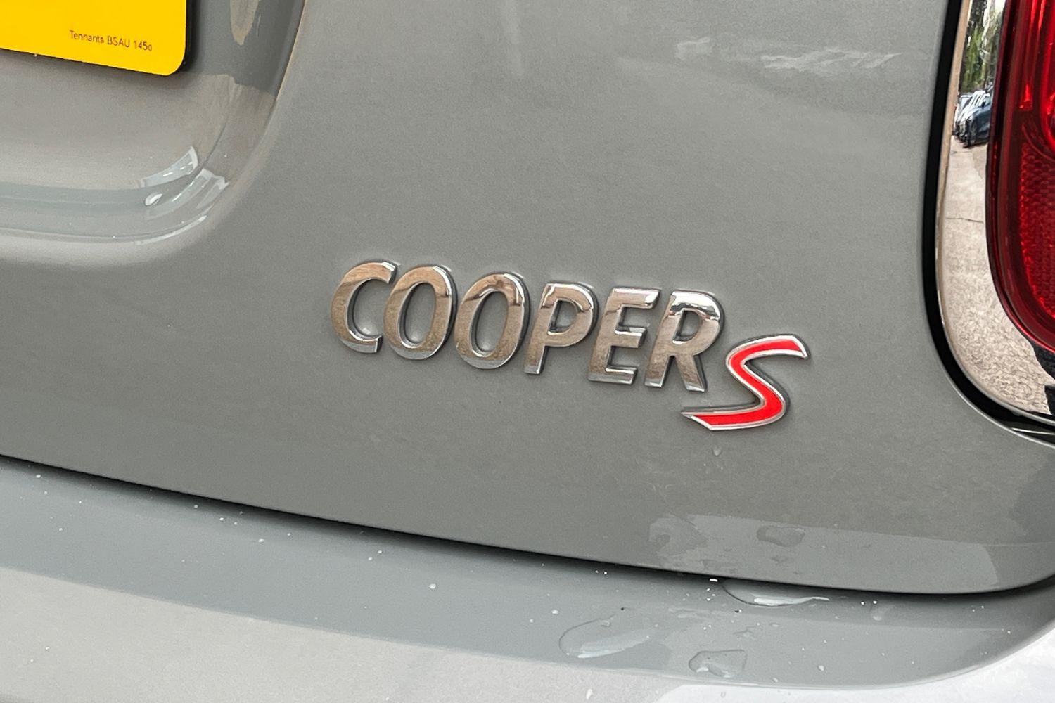 MINI HATCHBACK Photo 39