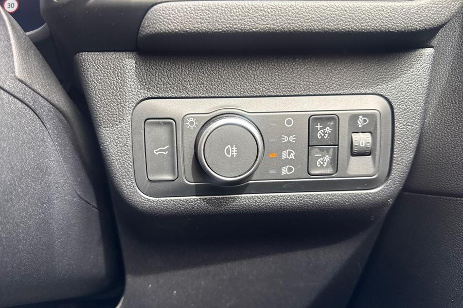 Ford KUGA Photo autoimg-cfa4180c4cf0782539452764e2b7c21abc826dc1.jpg