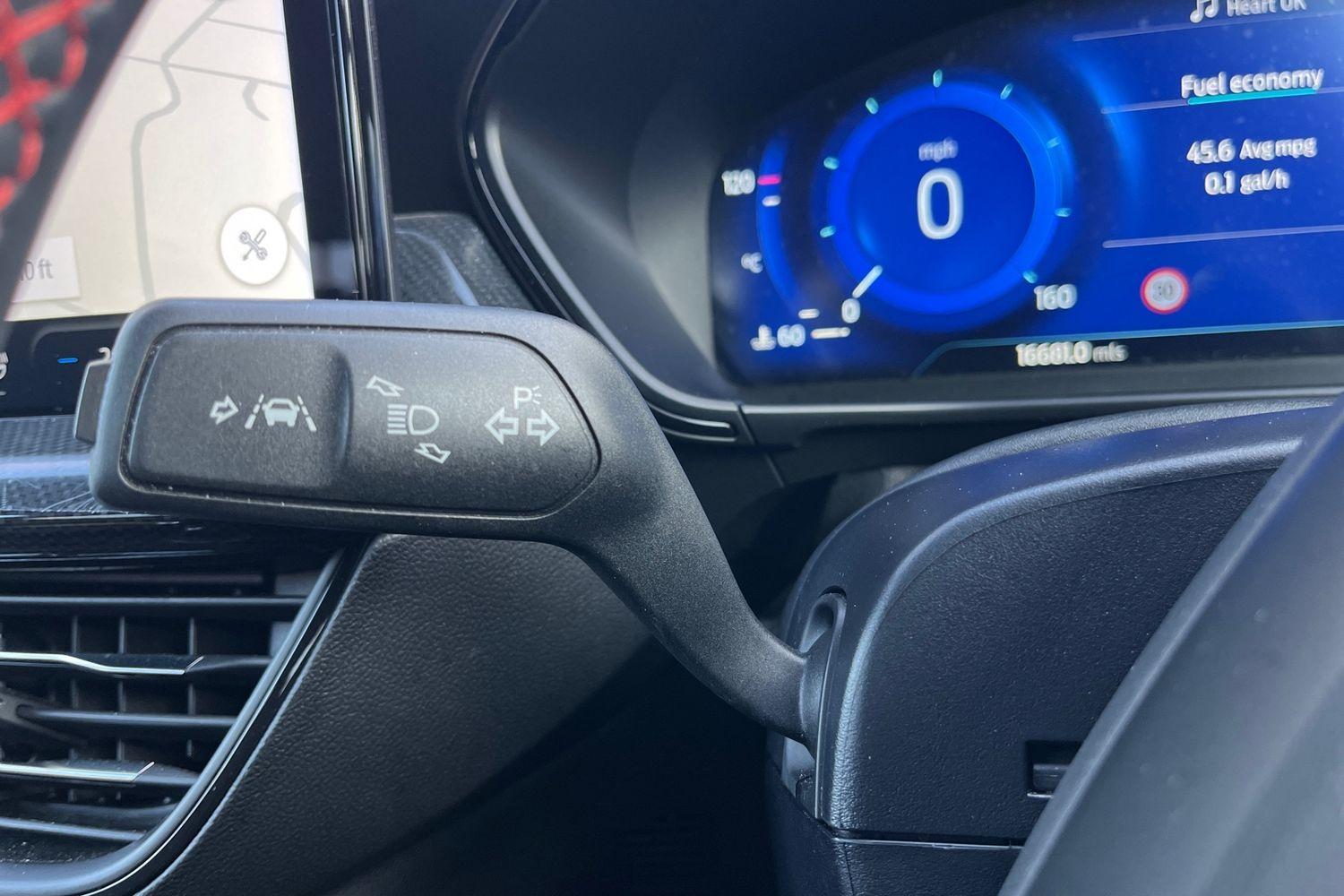 Ford Focus Photo 13