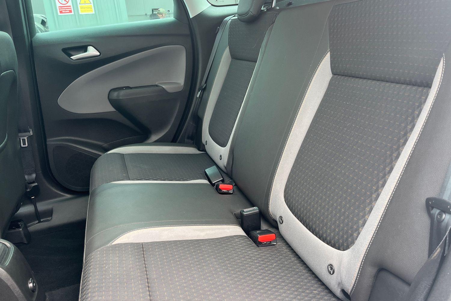 Vauxhall CROSSLAND X Photo 19