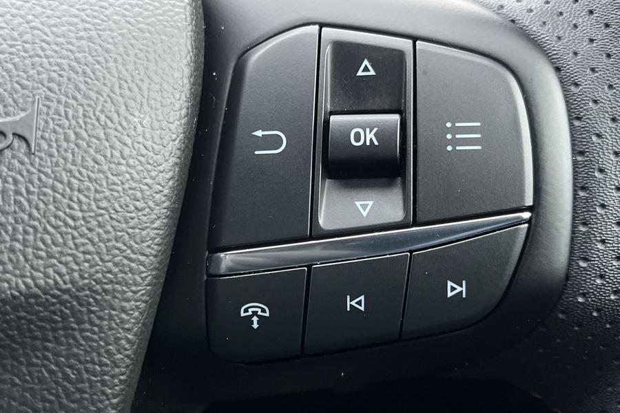 Ford KUGA Photo autoimg-cfac52fa82de71ed0b02aeb5d3098825073e15b5.jpg