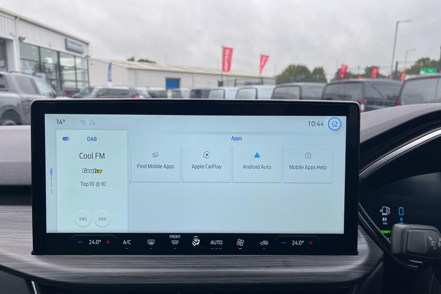 Ford KUGA Photo autoimg-cfadd87efcd2d3c182a8f3ae3967d626562fda34.jpg