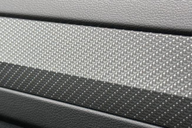 VOLKSWAGEN Tiguan Photo 27
