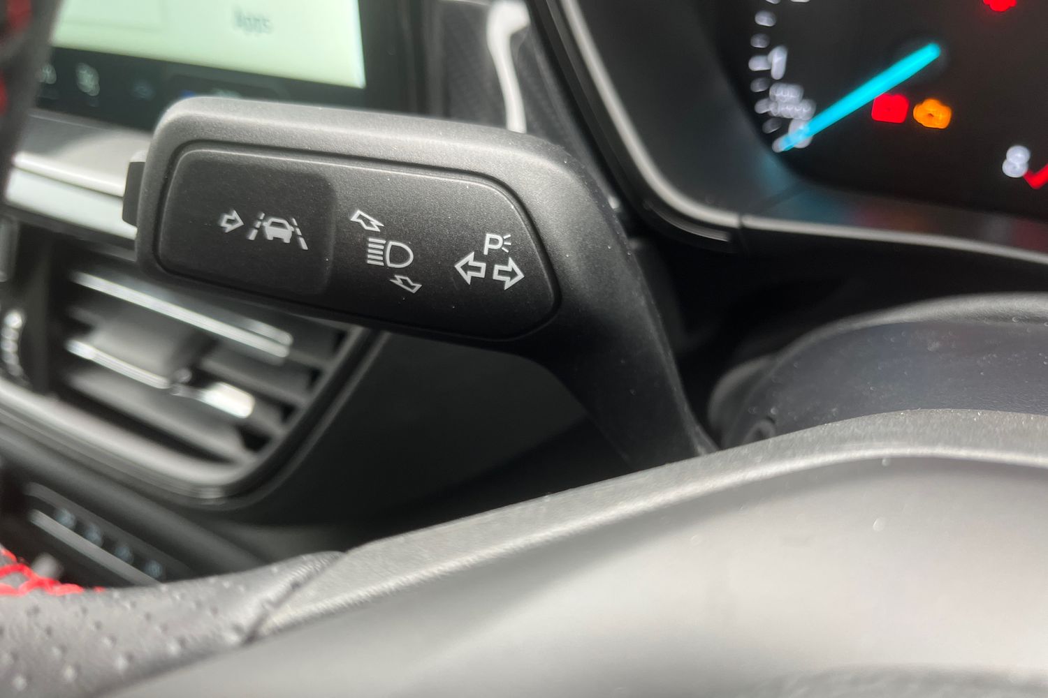 Ford Focus Photo 13