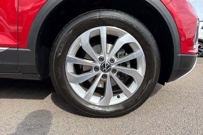 Volkswagen T-Roc Photo 5