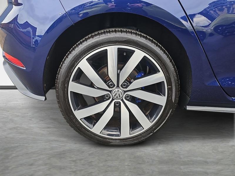 Used Volkswagen Golf NV20MSU 9