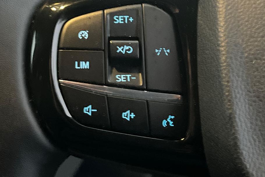 Used FORD TRANSIT CUSTOM WV75ZDS 26