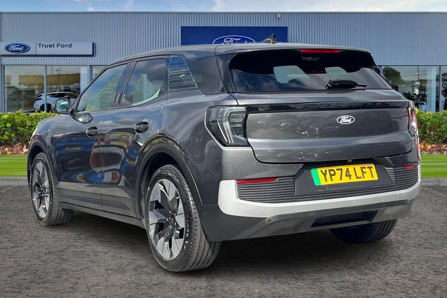 Ford Explorer Photo autoimg-cfb84d314867d8e1f35b51cae7194ac2fc08cd06.jpg