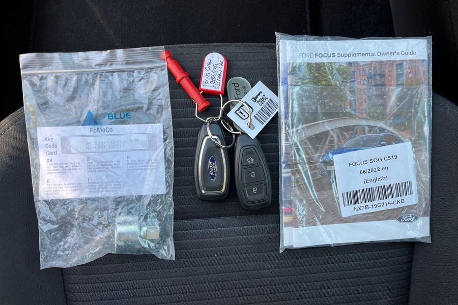 Ford Focus Photo autoimg-cfb97c8a6da6da8b341c41442d8e7231f176ee64.jpg