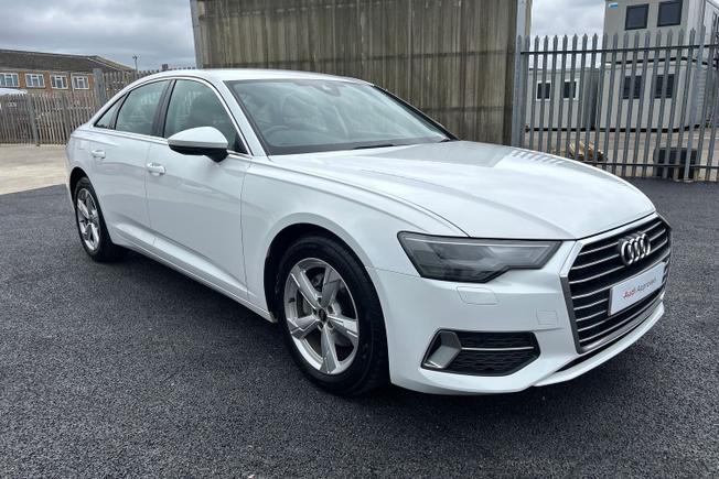 AUDI A6 Saloon Photo 21
