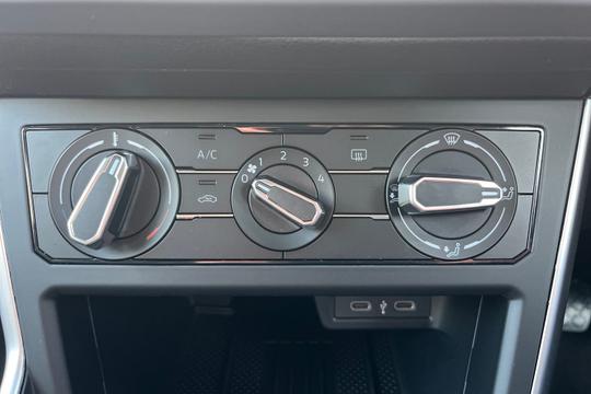 Volkswagen Taigo Photo autoimg-cfc7aa9d6c9965b8e0b1081b60fc81bff6270e36.jpg