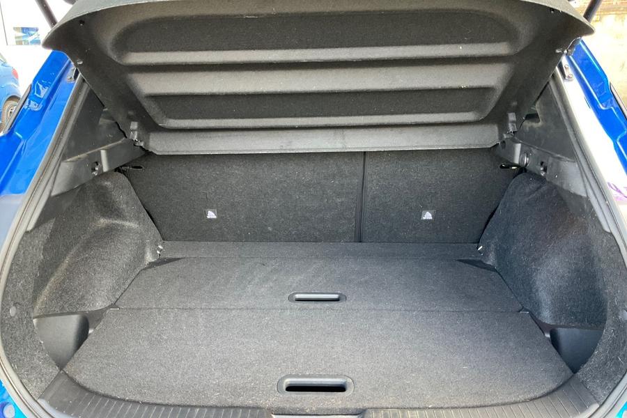 Nissan QASHQAI Photo autoimg-cfc91320dfa98f8ccd341b9cfd0f0e7dee75a276.jpg