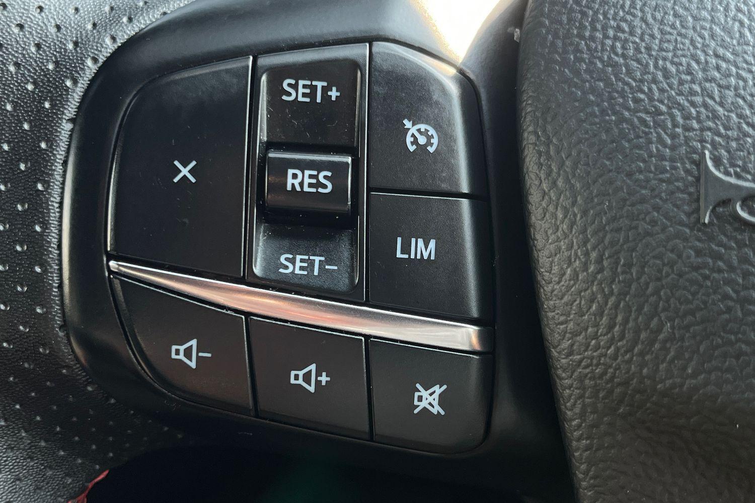Ford Kuga Photo 24