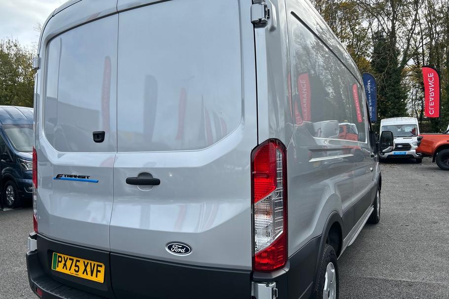 Used FORD E-TRANSIT PX75XVF 33