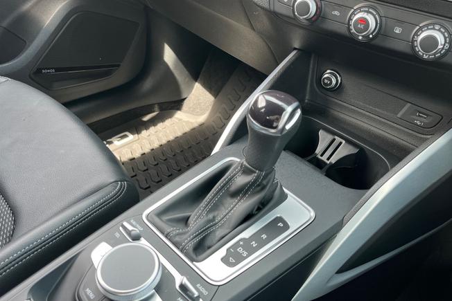 AUDI Q2 Photo 32
