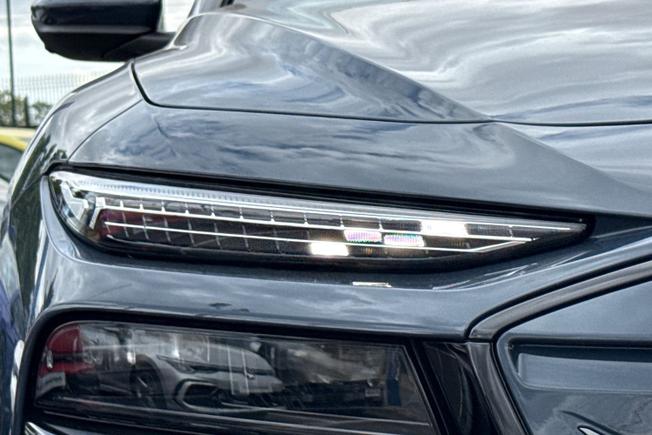 AUDI A6 E-Tron Avant Photo 31