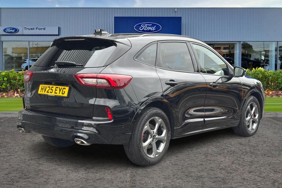 Ford KUGA Photo autoimg-cfe111723c83cb8d97d6c2f4921963f84d903181.jpg