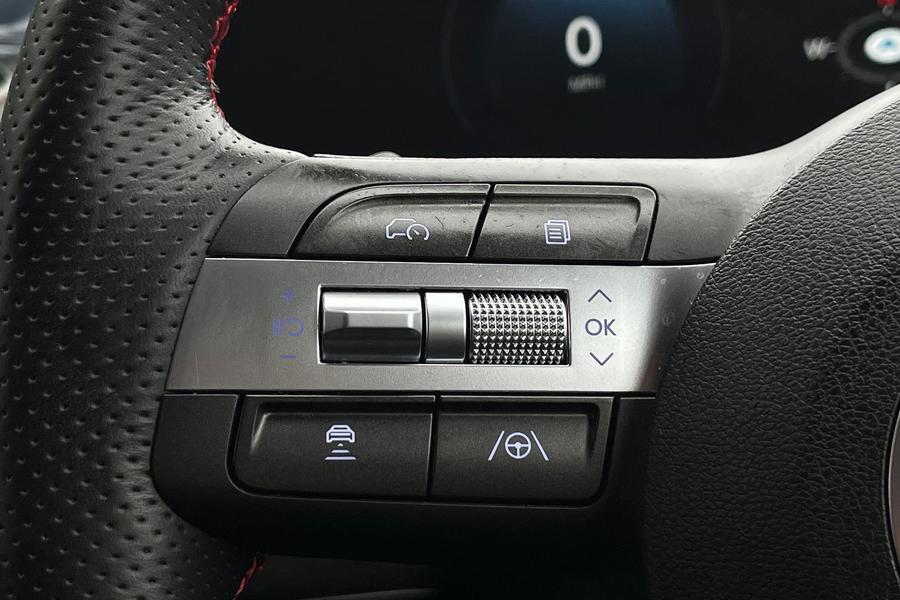 Hyundai Kona Photo autoimg-cfe2de3225a58111f9942b9ec37de2c48dfb10b9.jpg