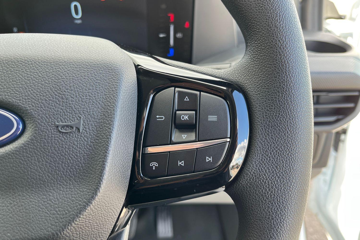 Ford E-TRANSIT CUSTOM Photo 38