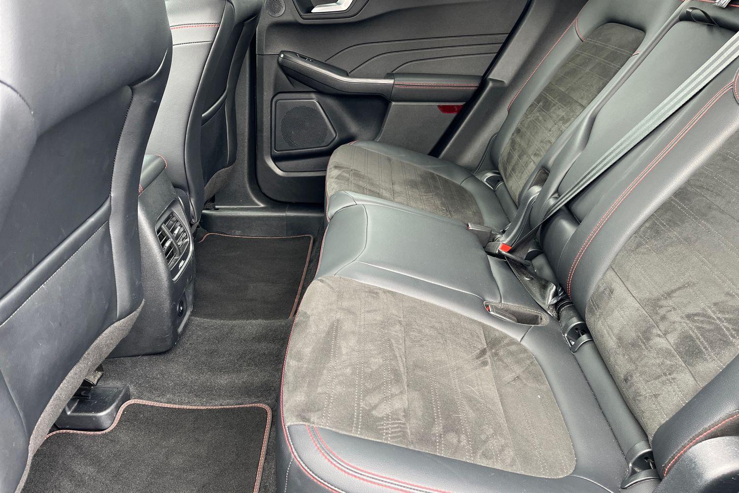 Ford KUGA Photo 19