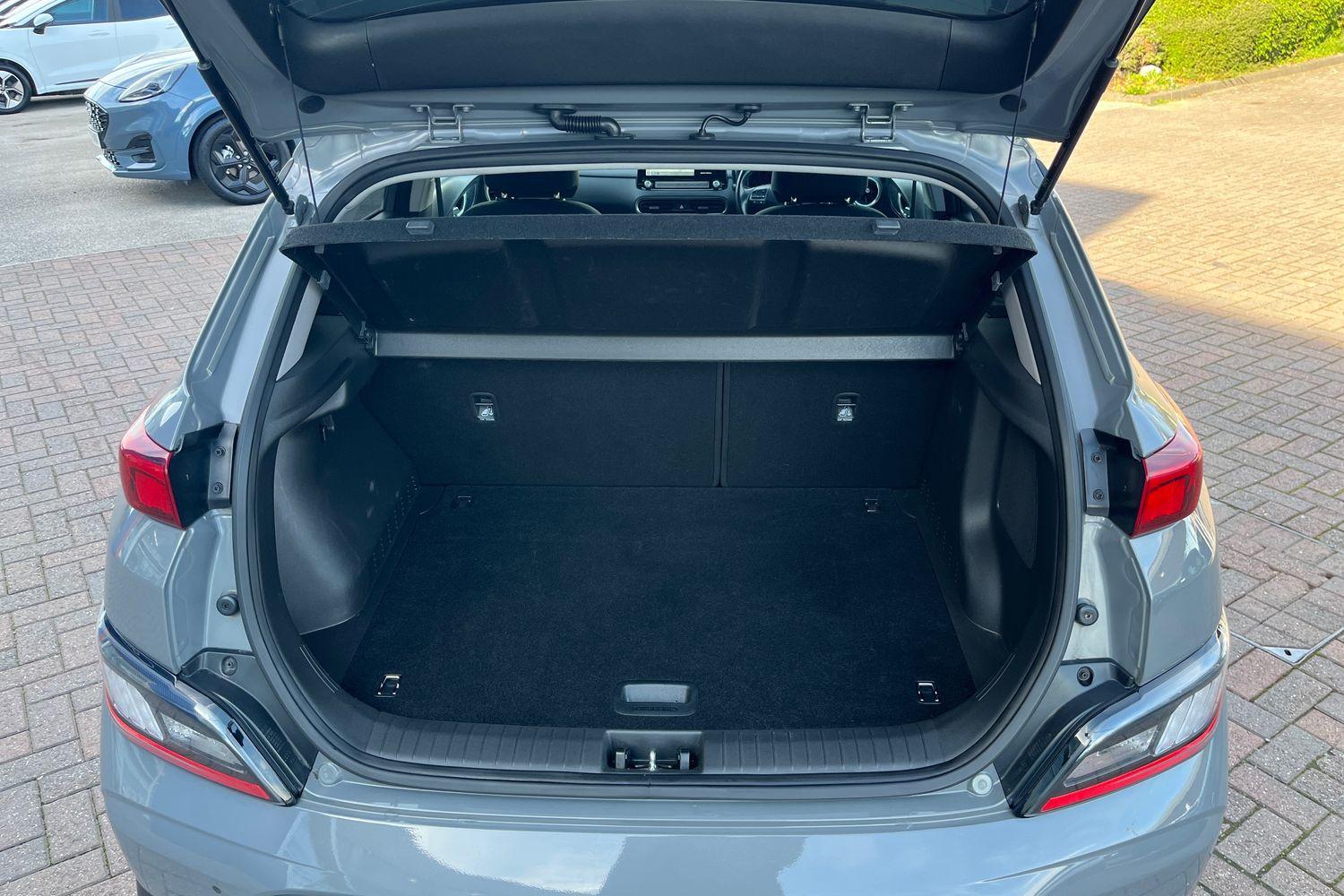 Hyundai KONA Photo 20
