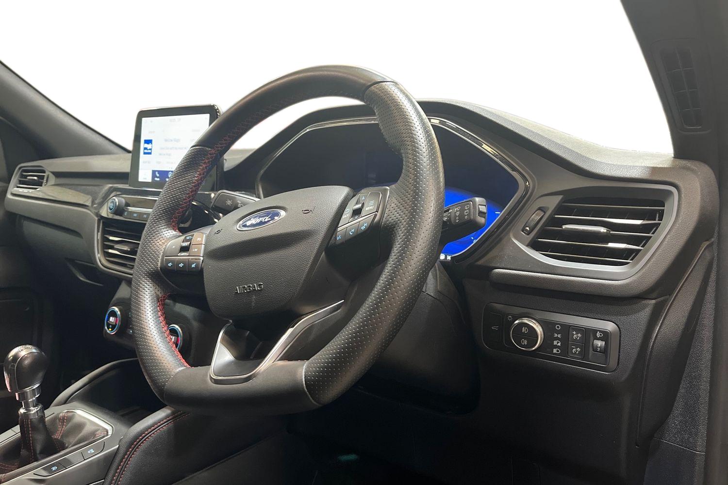 Ford KUGA Photo 8